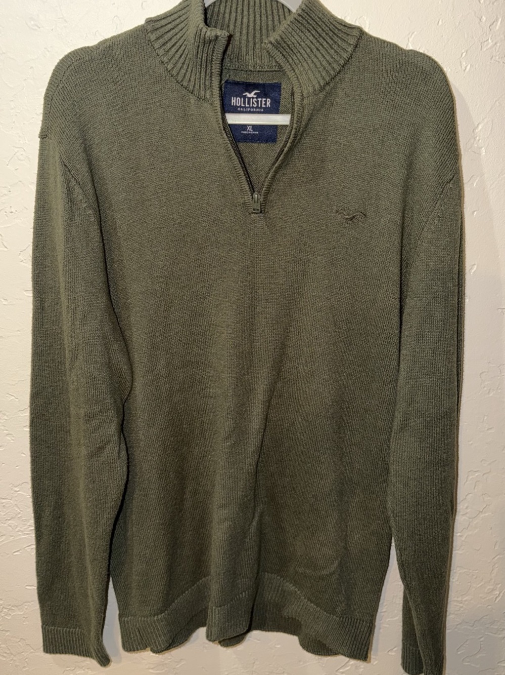 NWOT Hollister Quarter Zip Mock Neck Sweater Men's Green XL